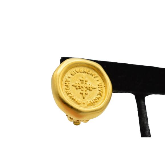 Givenchy Vintage Logo Coin Clip On Earrings Brushed Gold Chunky NOS Signed BinW - Picture 7 of 10